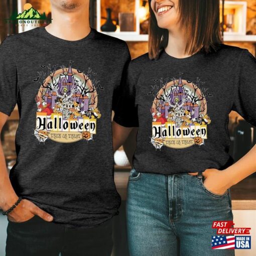 T Shirt (1882) Happy Halloween 2023 Mouse Heads Doodle Face Wonderland Castle Boys Girls Men Women Couple Matching Thanksgiving Gift T-Shirt Sweatshirt