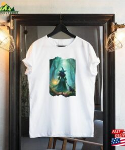 The Green Witch For Halloween 2023 Unisex Jersey Short Sleeve Tee T-Shirt Sweatshirt