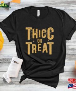 Thicc Or Treat Funny Halloween Shirt Tshirt Classic Sweatshirt