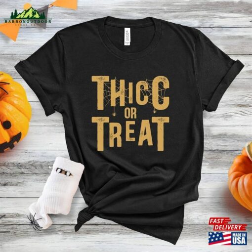 Thicc Or Treat Funny Halloween Shirt Tshirt Classic Sweatshirt