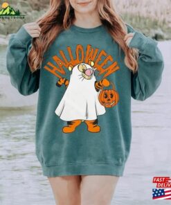 Tigger Winnie The Pooh Ghost With Pumpkin Comfort Colors Shirt Disney Mickey Sweatshirt T-Shirt Classic Tigger Winnie The Pooh Ghost With Pumpkin Comfort Colors Shirt Disney Mickey Sweatshirt T-Shirt Classic