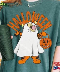 Tigger Winnie The Pooh Ghost With Pumpkin Comfort Colors Shirt Disney Mickey Sweatshirt T-Shirt Classic