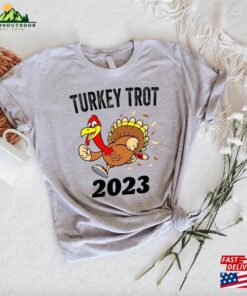 Turkey Trot Shirt Thanksgiving Gifts Run T-Shirt Classic Turkey Trot Shirt Thanksgiving Gifts Run T-Shirt Classic