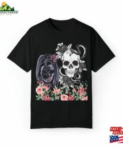 Unisex Garment Dyed T-Shirt Hoodie