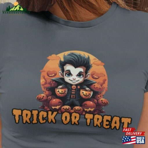 Vampire Trick Or Treat Halloween Shirt Sweatshirt T-Shirt