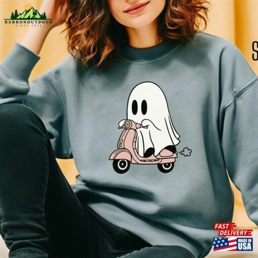 Vespa Enthusiast Comfort Colors® Sweatshirt Hoodie