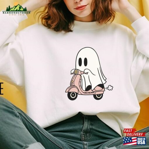 Vespa Enthusiast Comfort Colors® Sweatshirt Hoodie