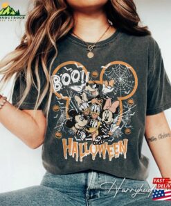 Vintage Disney Halloween Comfort Colors Shirt Mickey And Friends Party 2023 Unisex Classic
