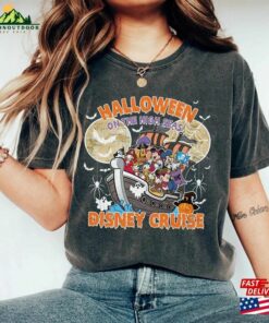 Vintage Disney Halloween On The High Seas 2023 Shirt Cruise Sweatshirt Unisex Vintage Disney Halloween On The High Seas 2023 Shirt Cruise Sweatshirt Unisex