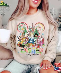 Vintage Disney Princess Christmas 2023 Sweatshirt Shirt Magic Kingdom Classic Unisex