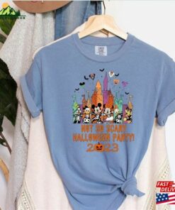 Vintage Disneyland And Walt Disney World Comfort Colors Shirt Pumpkin Sweatshirt Unisex