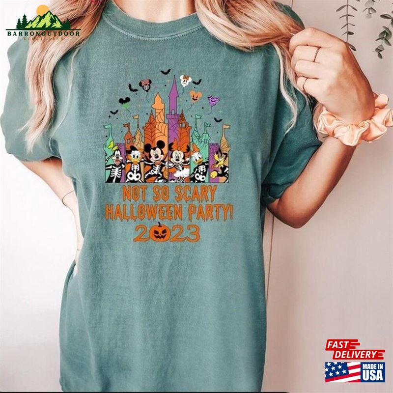 Vintage Disneyland And Walt Disney World Comfort Colors Shirt Pumpkin Sweatshirt Unisex Vintage Disneyland And Walt Disney World Comfort Colors Shirt Pumpkin Sweatshirt Unisex