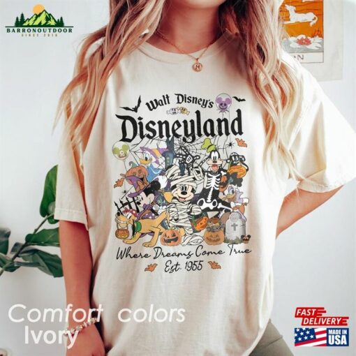 Vintage Disneyland Halloween Comfort Colors Shirt Mickey And Friends T-Shirt Sweatshirt