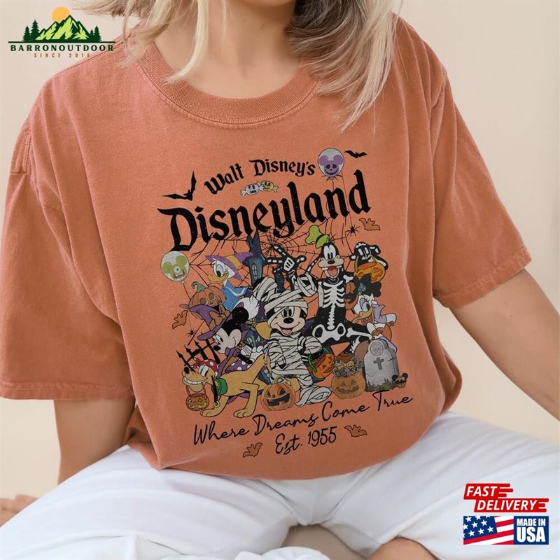 Vintage Disneyland Halloween Comfort Colors Shirt Mickey And Friends T-Shirt Sweatshirt Vintage Disneyland Halloween Comfort Colors Shirt Mickey And Friends T-Shirt Sweatshirt
