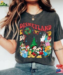 Vintage Disneyland Mickey And Friends Christmas Shirt Disney World Trip T Shirt Sweatshirt 3