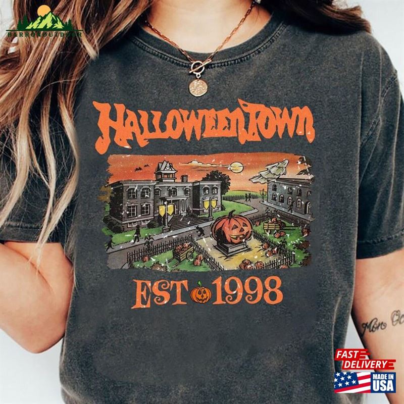 Vintage Halloweentown Est 1988 Comfort Colors T-Shirt Disney Halloween Shirt 2023 Party Classic Sweatshirt Vintage Halloweentown Est 1988 Comfort Colors T-Shirt Disney Halloween Shirt 2023 Party Classic Sweatshirt