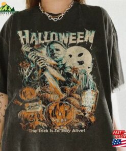 Vintage Michael Myers Halloween Crewneck Sweatshirt T-Shirt Horror Movies Tee Classic Vintage Michael Myers Halloween Crewneck Sweatshirt T-Shirt Horror Movies Tee Classic