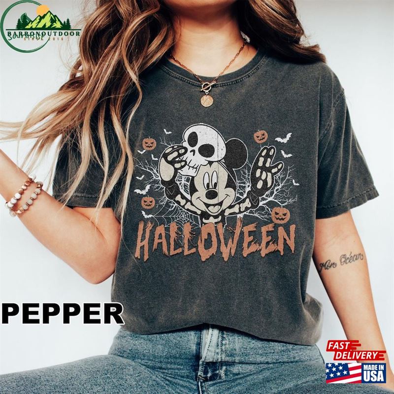 Vintage Mickey Halloween Comfort Colors Shirt Unisex Hoodie