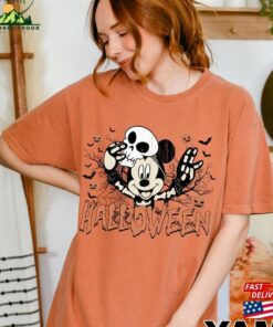 Vintage Mickey Halloween Comfort Colors Shirt Unisex Hoodie 3