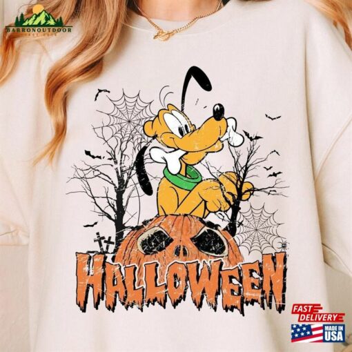 Vintage Pluto Pumpkin Halloween Sweatshirt Retro Spooky Season Shirt Not So Scary Classic T-Shirt