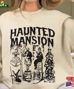 Vintage The Haunted Mansion Comfort Colors Shirt Disney Halloween Sweatshirt Classic