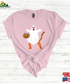 Vintage Tigger Ghost Halloween Shirts Winnie The Boo Shirt Spooky Season Classic Sweatshirt