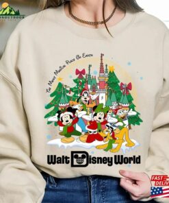 Vintage Walt Disney World Christmas Shirt Family Vacation 2023 Classic Sweatshirt