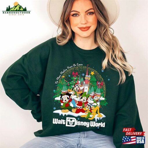 Vintage Walt Disney World Christmas Shirt Family Vacation 2023 Classic Sweatshirt