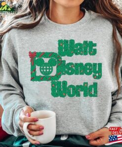 Walt Disney World Wreath Christmas T-Shirt Classic Unisex Walt Disney World Wreath Christmas T-Shirt Classic Unisex