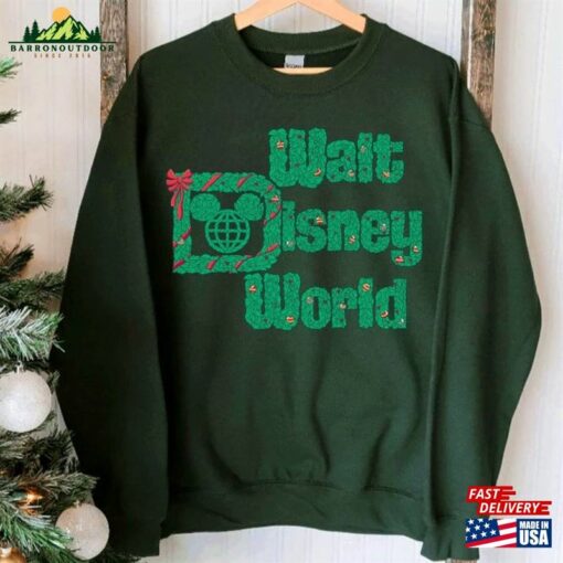 Walt Disney World Wreath Christmas T-Shirt Classic Unisex