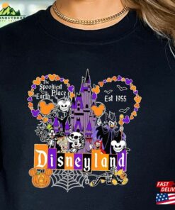 Walt Disney’s Disneyland Halloween Est 1955 Shirt The Spookiest Place On Earth T-Shirt Hoodie