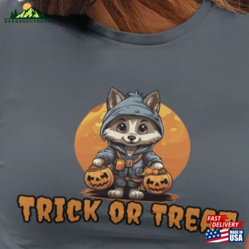 Werewolf Trick Or Treat Halloween Shirt Hoodie Sweatshirt