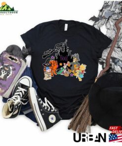 Winnie The Pooh Shirt Custom Disney Halloween 2023 Minnie Costum T-Shirt Sweatshirt