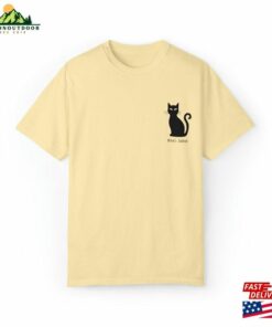 Witch’s Sidekick Halloween Comfort Colors Tshirt 2023 Unisex Garment T-Shirt Classic