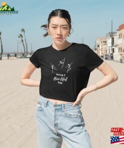 Women’s Flowy Cropped Tee Classic T-Shirt