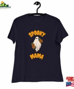 Women’s Relaxed T-Shirt Spooky Mama Cute Trendy Halloween 2023 Unisex