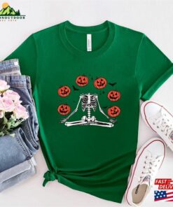 Yoga Skeleton Halloween Shirt Pumpkin T Shirt Costume Sweatshirt 3