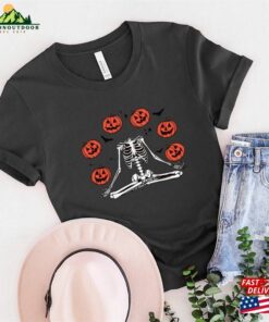 Yoga Skeleton Halloween Shirt Pumpkin T Shirt Costume Sweatshirt 4