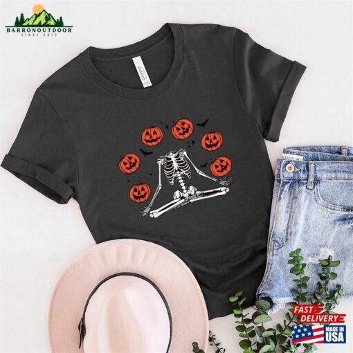 Yoga Skeleton Halloween Shirt Pumpkin T-Shirt Costume Sweatshirt