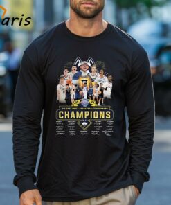 Big East Mens Basketball Tournament Champions UCONN Huskies Signatures T shirt 3