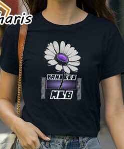 MLB Floral Daisy Purple Yankees T-Shirt