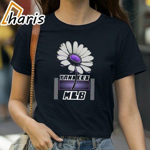 MLB Floral Daisy Purple Yankees T-Shirt