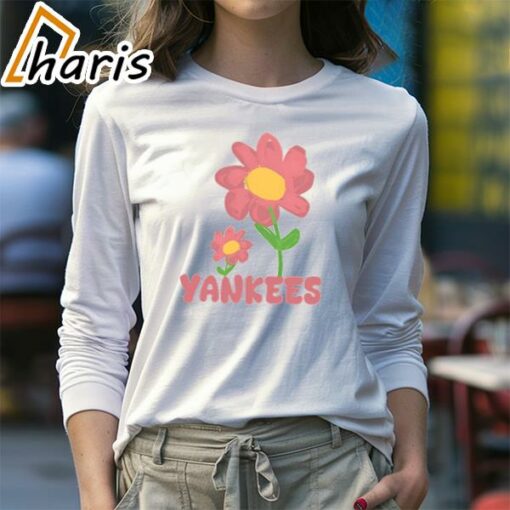 MLB Floral Pink Flower Yankees T-Shirt