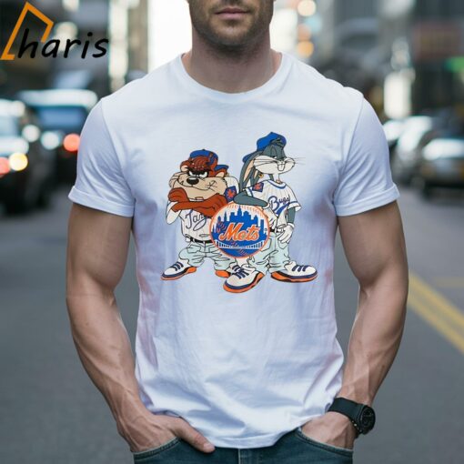 MLB Vintage New York Mets Looney Tunes Shirt