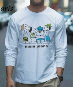 Mom Jeans Snoopy T shirt 3