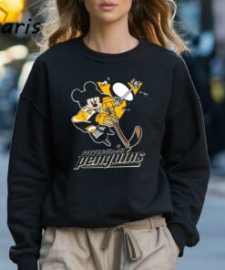 NHL Pittsburgh Penguins Mickey Mouse Disney Hockey T shirt 3