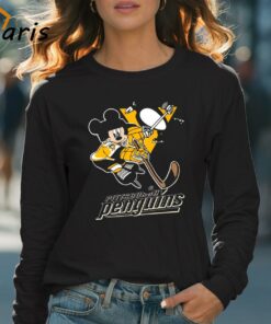 NHL Pittsburgh Penguins Mickey Mouse Disney Hockey T shirt 4