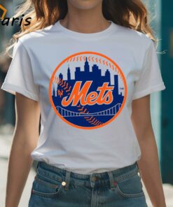 New York Mets City Logo Distressed Vintage Logo Shirt