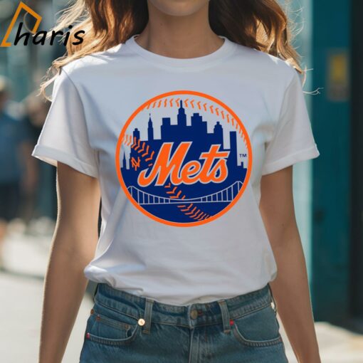 New York Mets City Logo Distressed Vintage Logo Shirt