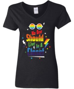 No one should live in a closet LGBT shirt Shirt Sweatshirt Long Sleeve Hoodie Tank Mug 2 No one should live in a closet LGBT shirt Shirt Sweatshirt Long Sleeve Hoodie Tank Mug 3